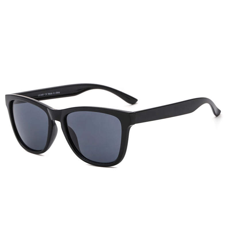 Wholesale 2019 hot selling nonpolarized sun glasses ce gafas de sol promotion cheap classic men women sunglasses